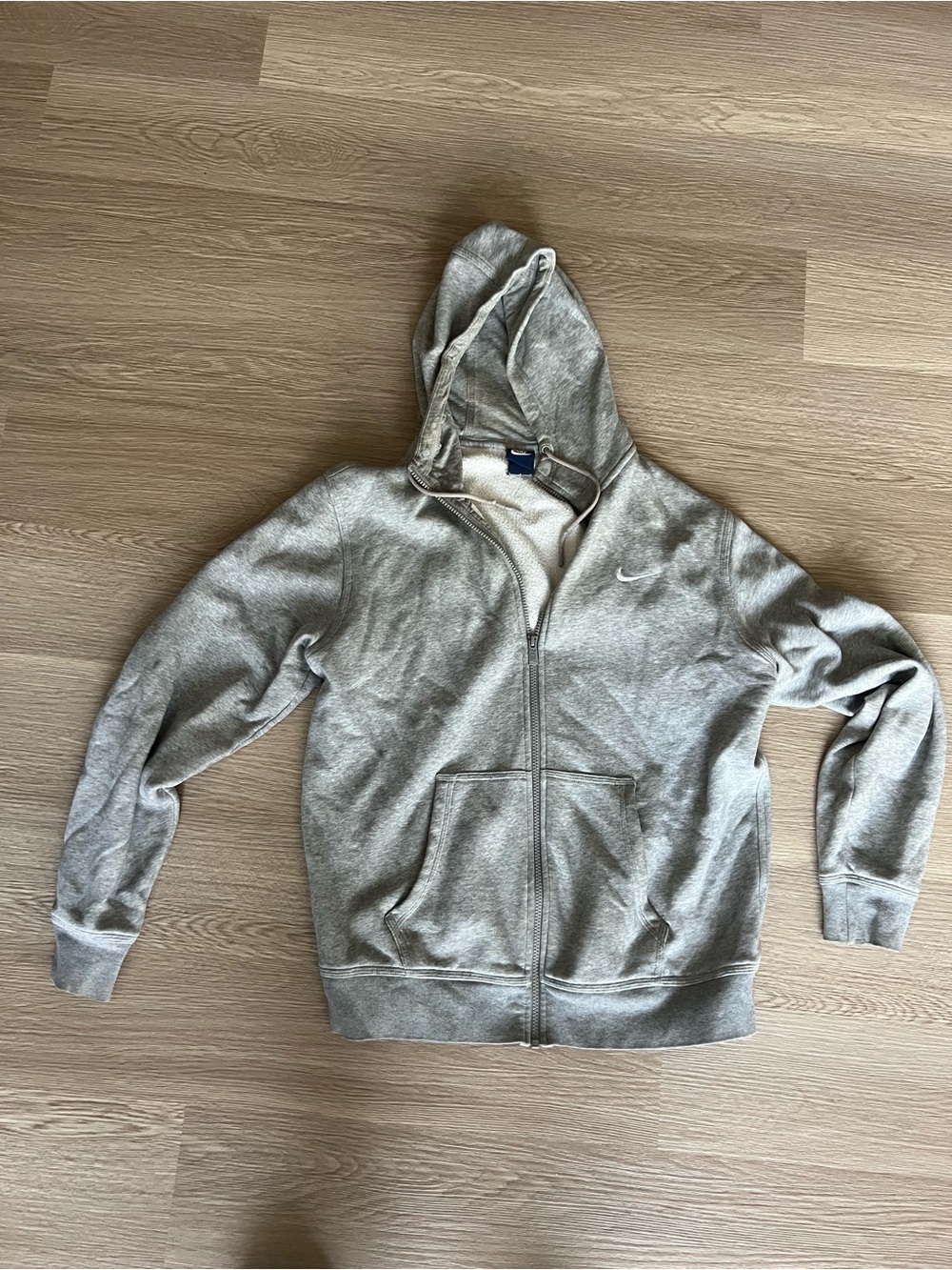 Nike Light Heather Gray Full-Zip Hoodie with Swoosh